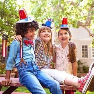 4th of July Part Hats for Kids. Easy DIY Fun! 